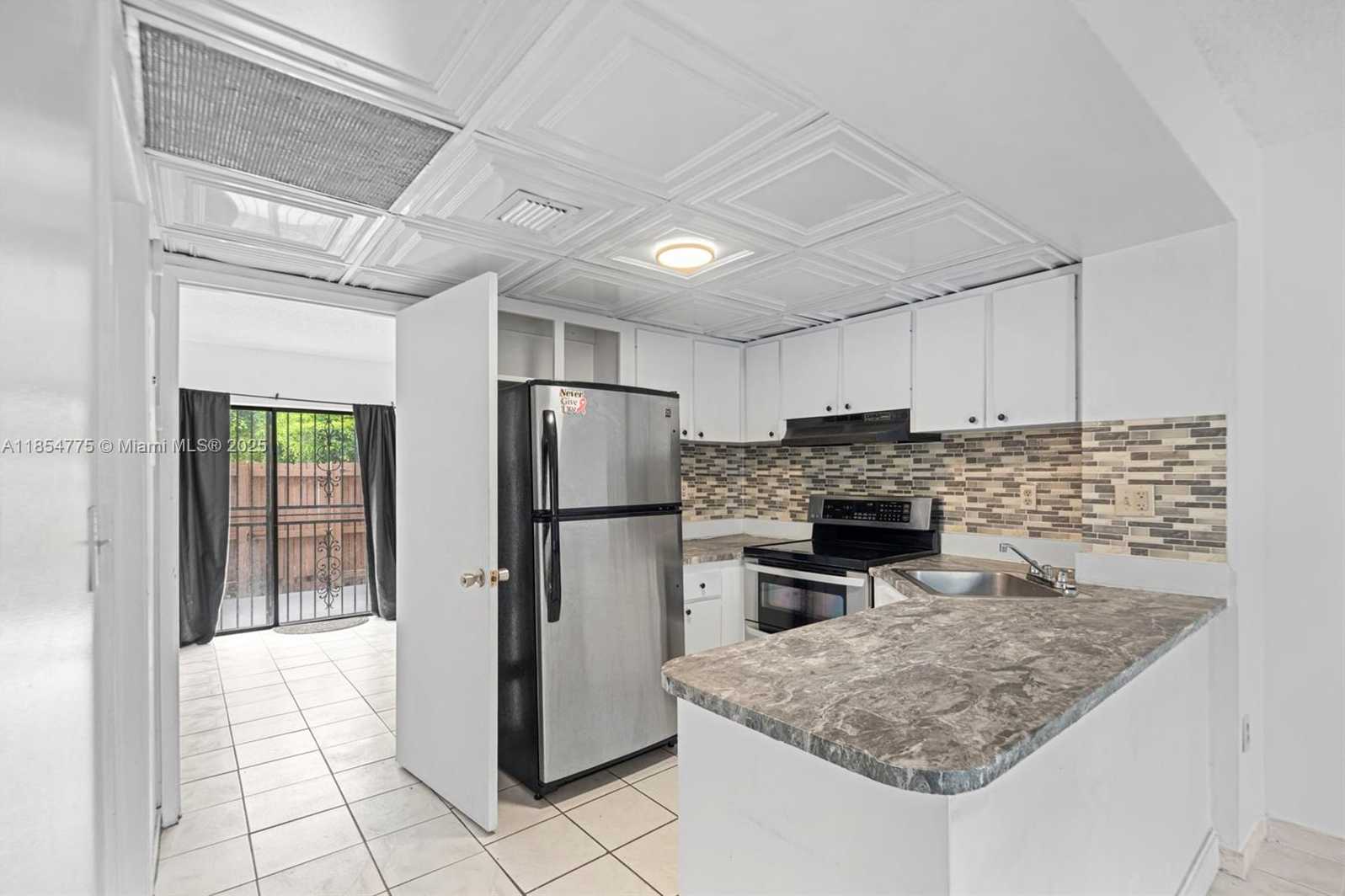 Small Image of 2178 WEST 60TH ST #18112, Hialeah Number 6