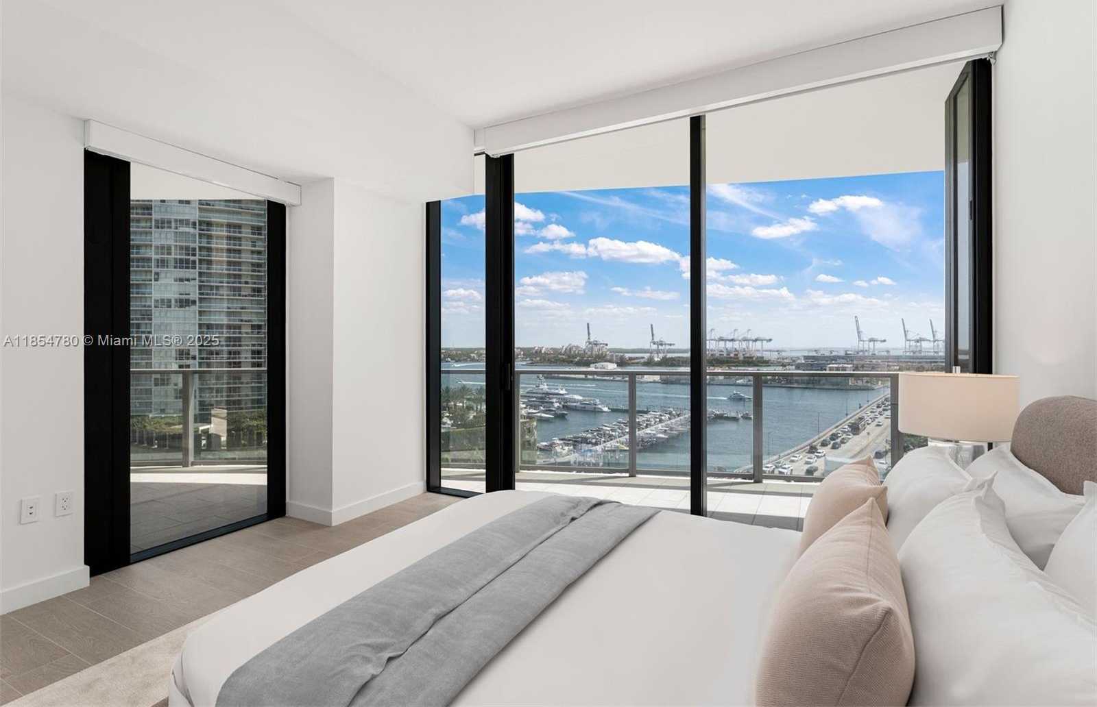 Small Image of 500 ALTON RD #1201, Miami Beach Number 11