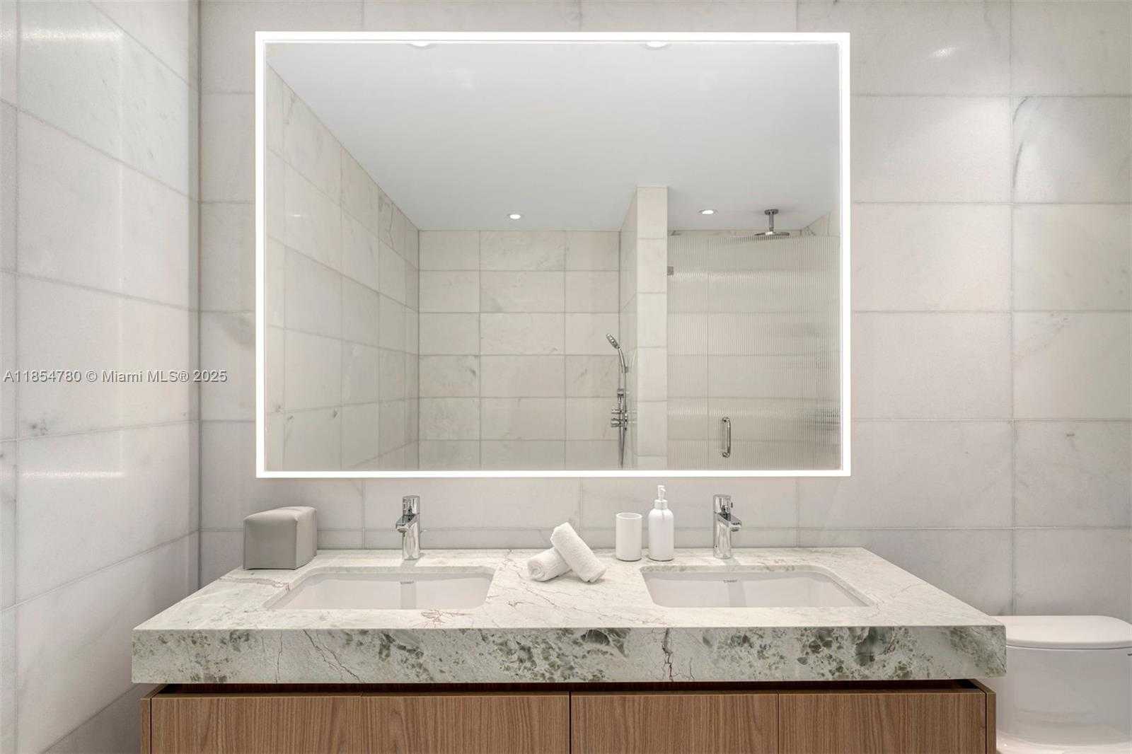 Small Image of 500 ALTON RD #1201, Miami Beach Number 7
