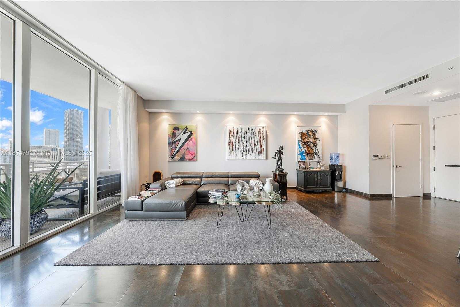Small Image of 901 BRICKELL KEY BLVD #3002, Miami Number 2