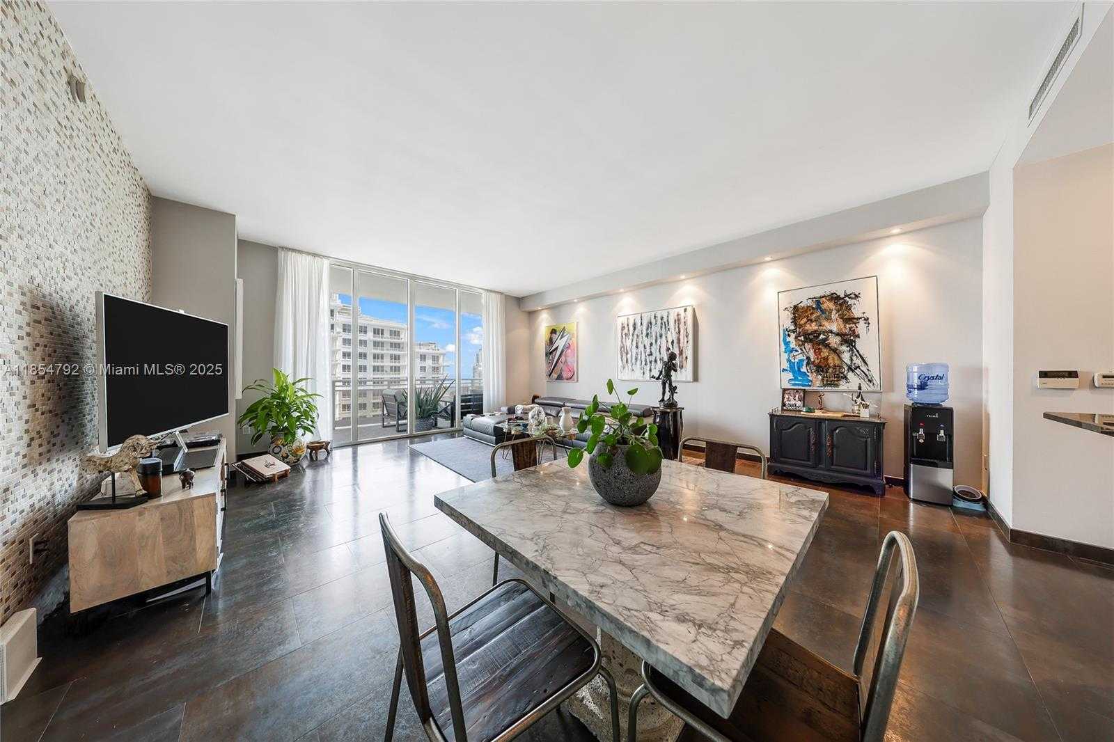 Small Image of 901 BRICKELL KEY BLVD #3002, Miami Number 3