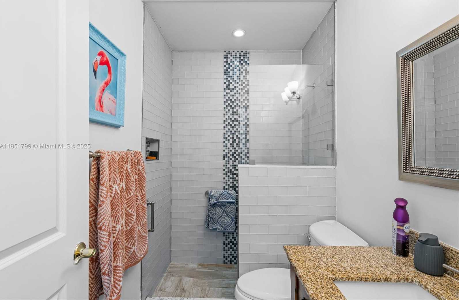 Small Image of 7417 TWIN SABAL DR, Miami Lakes Number 11
