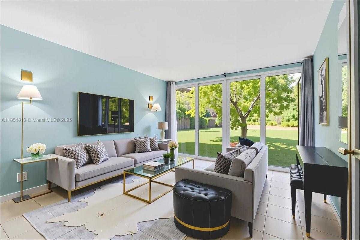 Small Image of 9450 LIVE OAK PL #109, Davie Number 89