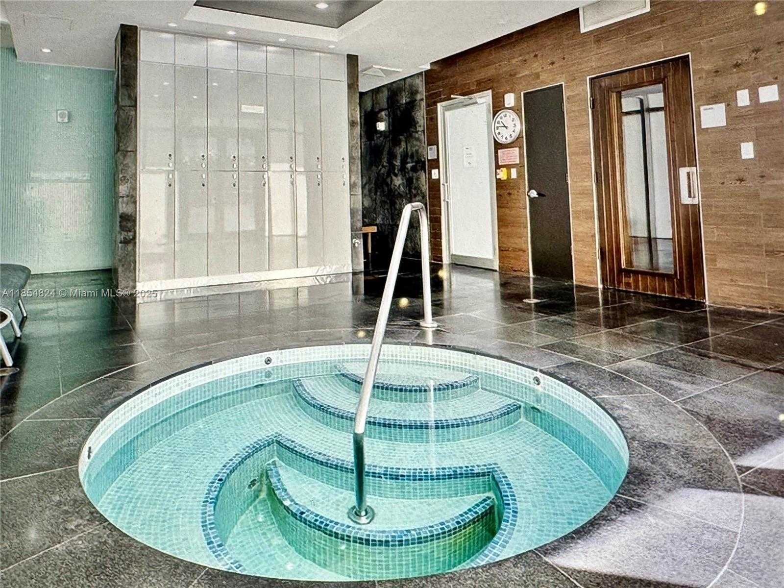 Small Image of 500 BRICKELL AVE #1204, Miami Number 13