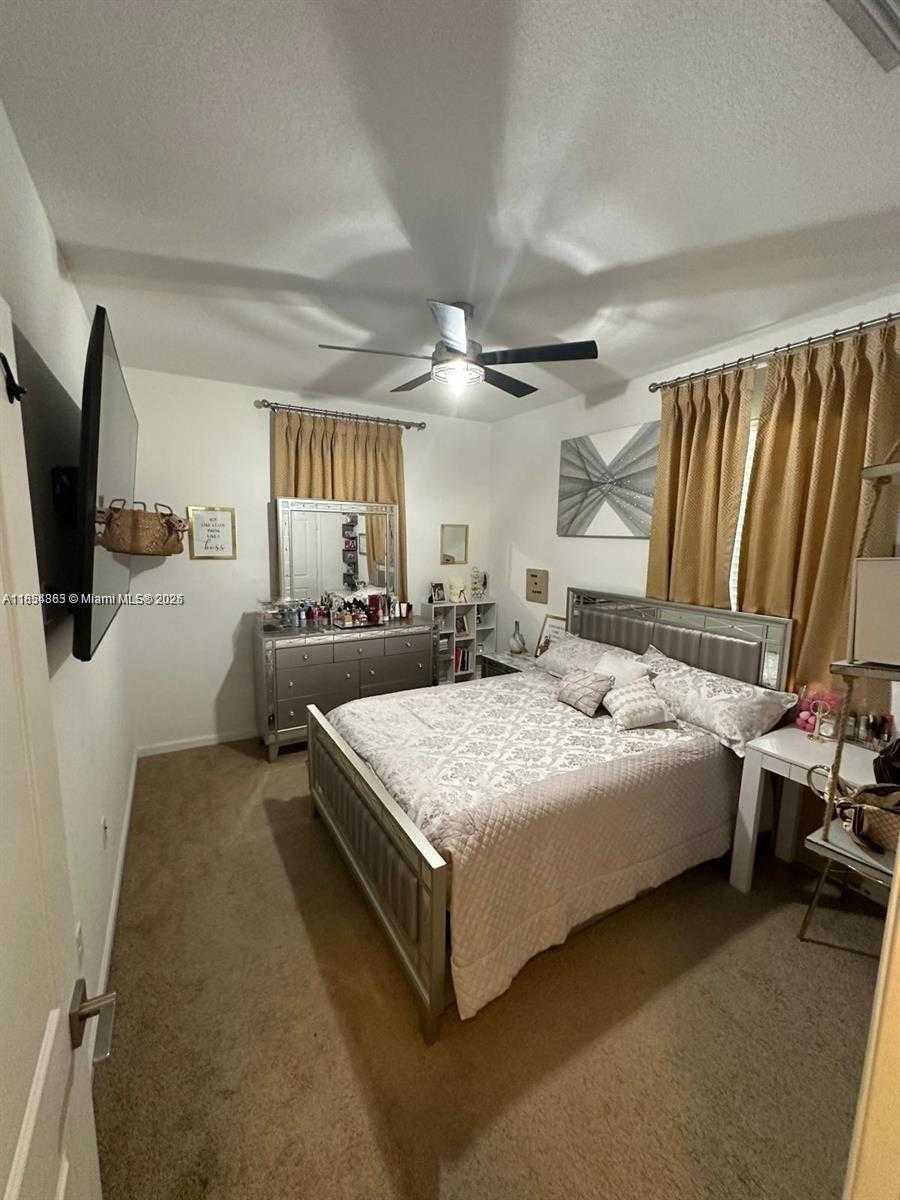 Small Image of 2450 SOUTH EAST 14TH CT #2450, Homestead Number 13