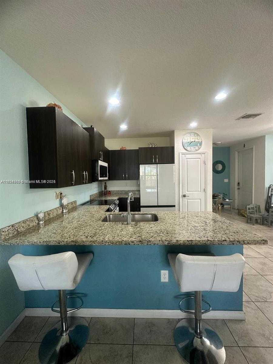 Small Image of 2450 SOUTH EAST 14TH CT #2450, Homestead Number 26