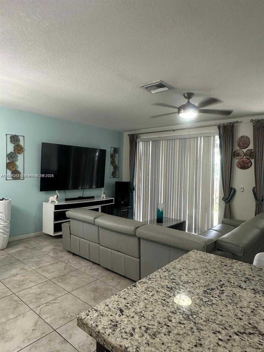 Small Image of 2450 SOUTH EAST 14TH CT #2450, Homestead Number 36
