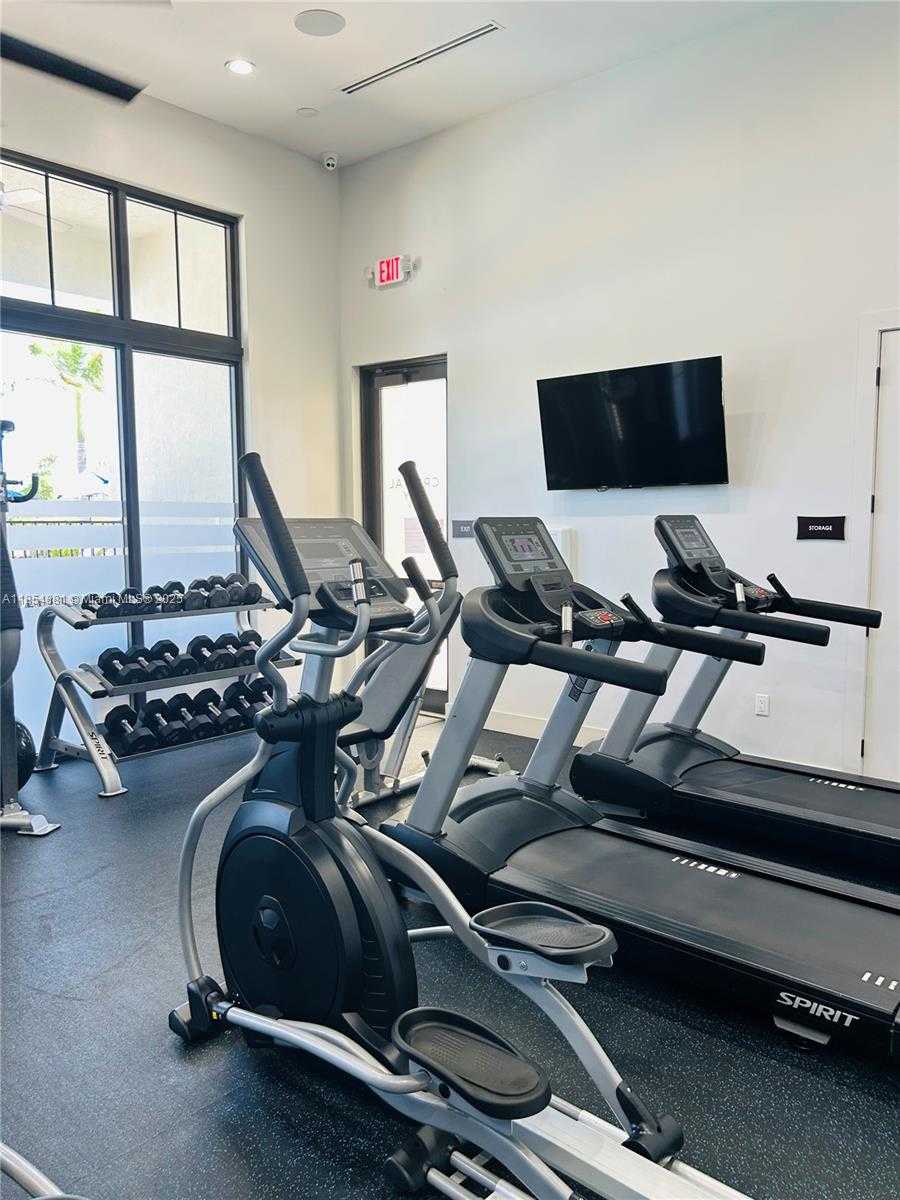 Small Image of 22913 SOUTH WEST 99TH AVE, Cutler Bay Number 14