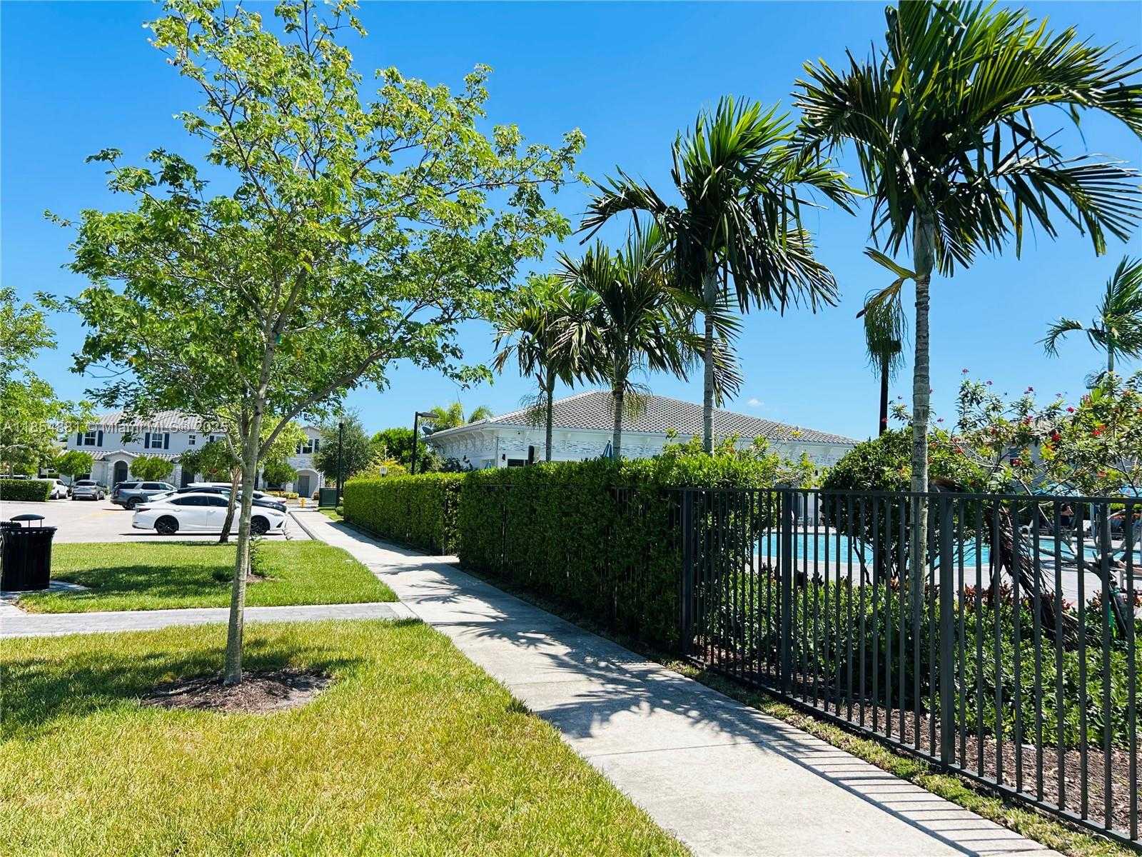 Small Image of 22913 SOUTH WEST 99TH AVE, Cutler Bay Number 18