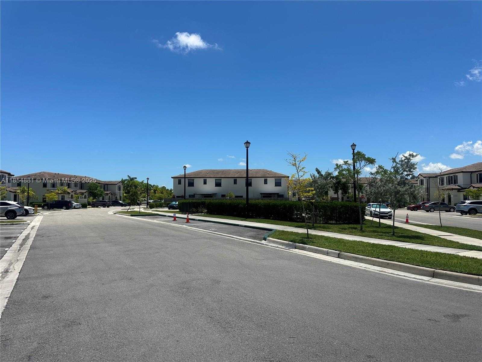Small Image of 22913 SOUTH WEST 99TH AVE, Cutler Bay Number 23