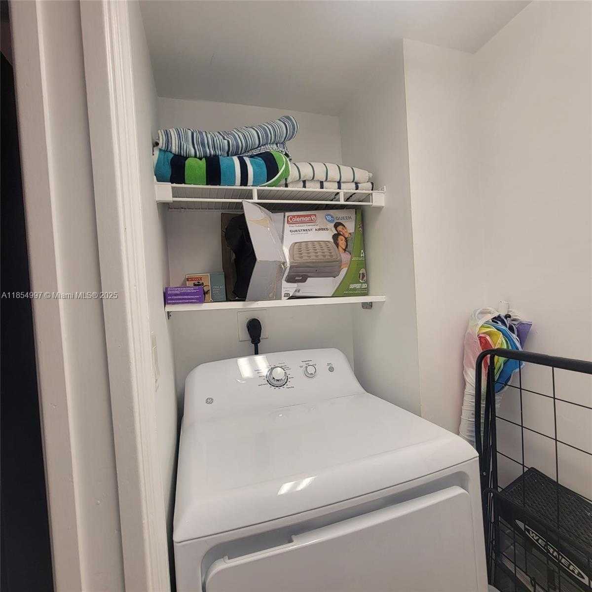 Imagen de Pequeño Objeto