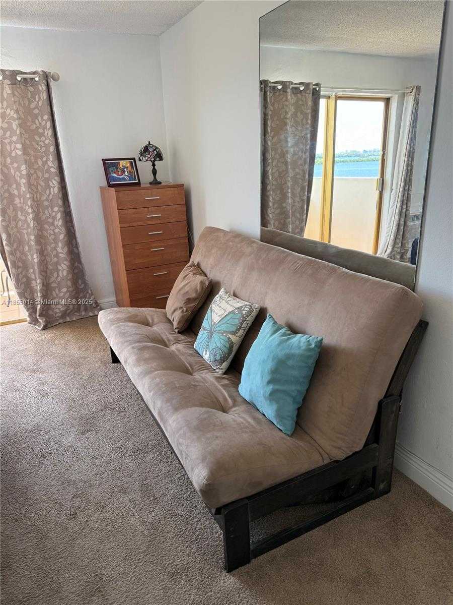 Small Image of 7904 WEST DR #806, North Bay Village Number 11