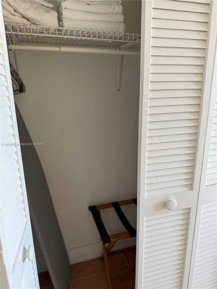 Small Image of 7904 WEST DR #806, North Bay Village Number 15