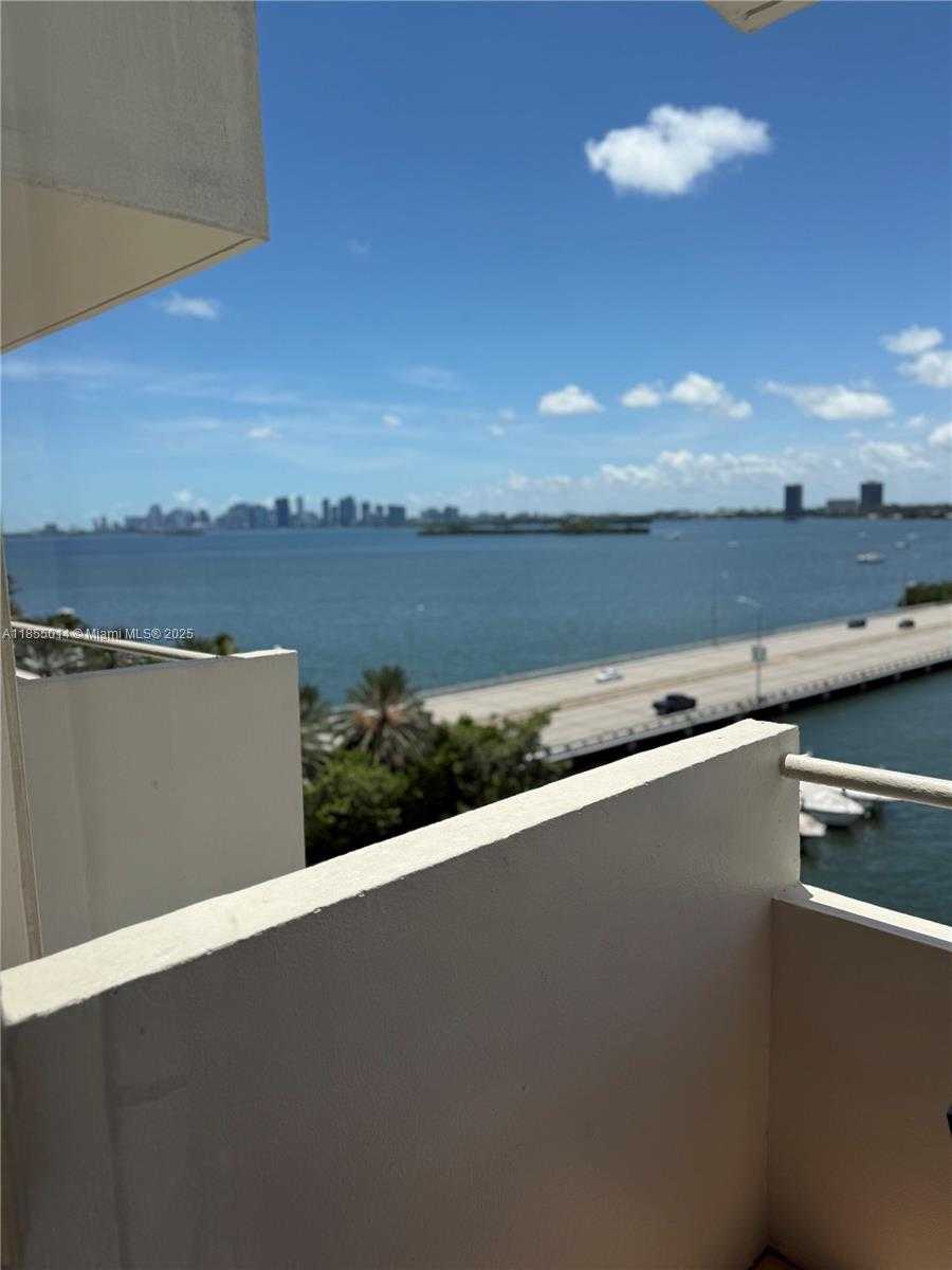Small Image of 7904 WEST DR #806, North Bay Village Number 5