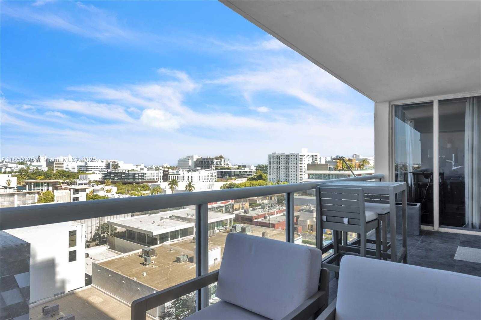 Small Image of 1800 SUNSET HARBOUR DR #1003, Miami Beach Number 11