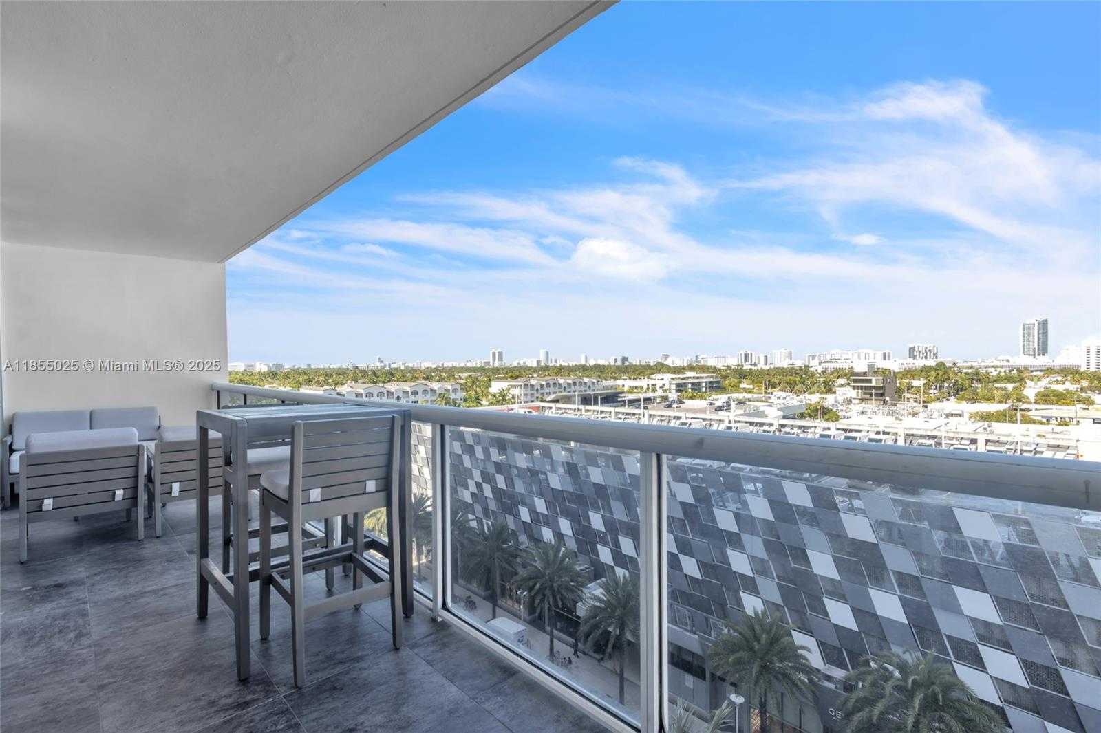 Small Image of 1800 SUNSET HARBOUR DR #1003, Miami Beach Number 12