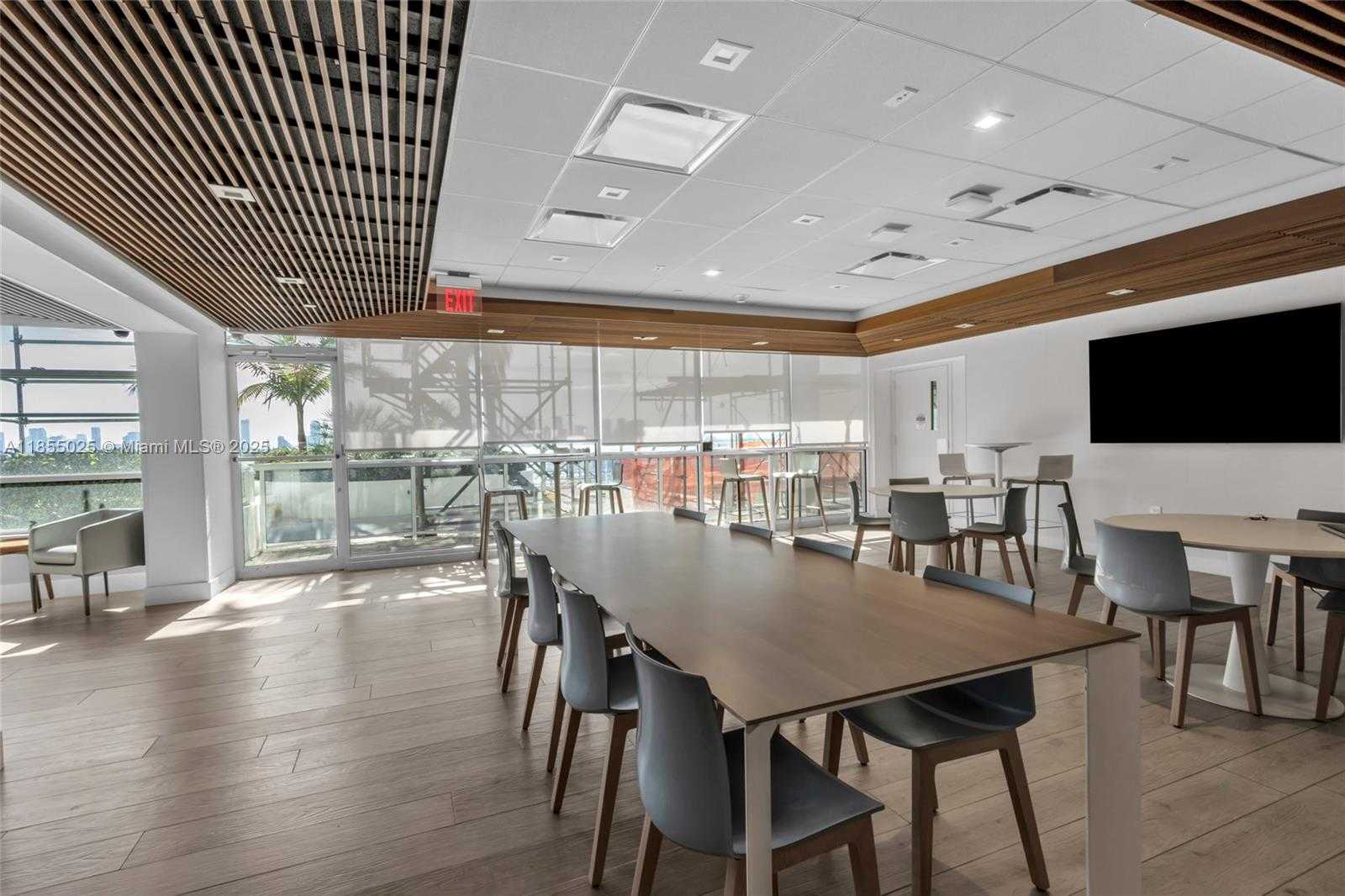 Small Image of 1800 SUNSET HARBOUR DR #1003, Miami Beach Number 28