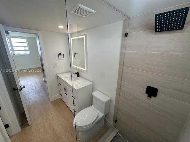 Small Image of 2930 POINT EAST DR #E610, Aventura Number 11