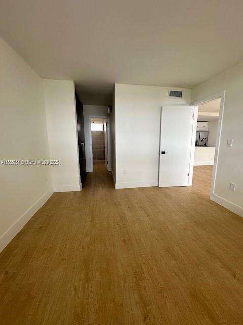 Small Image of 2930 POINT EAST DR #E610, Aventura Number 7