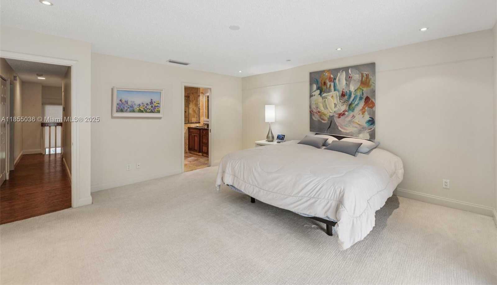 Small Image of 121 SOUTH WEST 96TH TER #205, Plantation Number 17