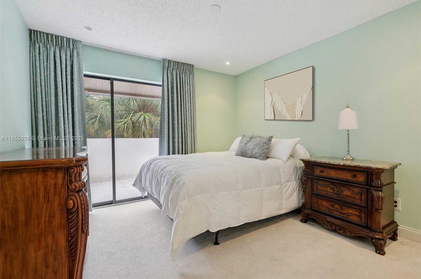 Small Image of 121 SOUTH WEST 96TH TER #205, Plantation Number 21