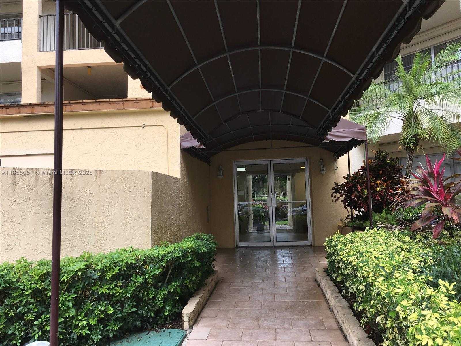 Small Image of 3940 INVERRARY BLVD #701A, Lauderhill Number 44
