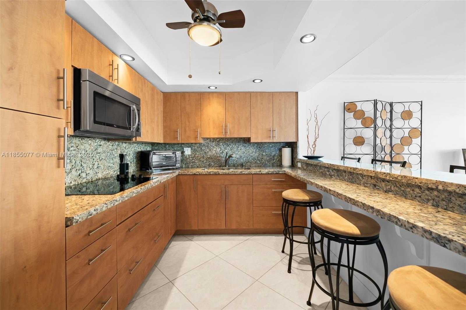 Small Image of 3111 NORTH OCEAN DR #1503, Hollywood Number 5