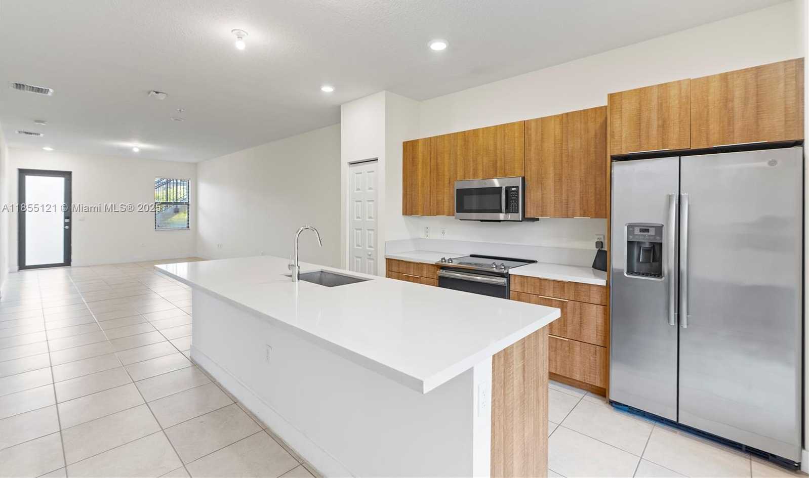 Small Image of 7831 NORTH WEST 104TH AVE #22, Doral Number 12