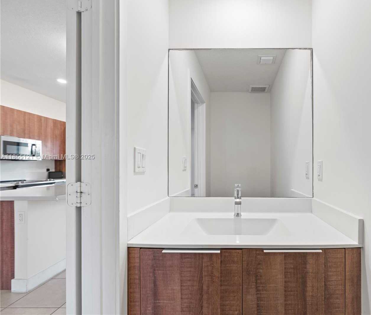 Small Image of 7831 NORTH WEST 104TH AVE #22, Doral Number 18