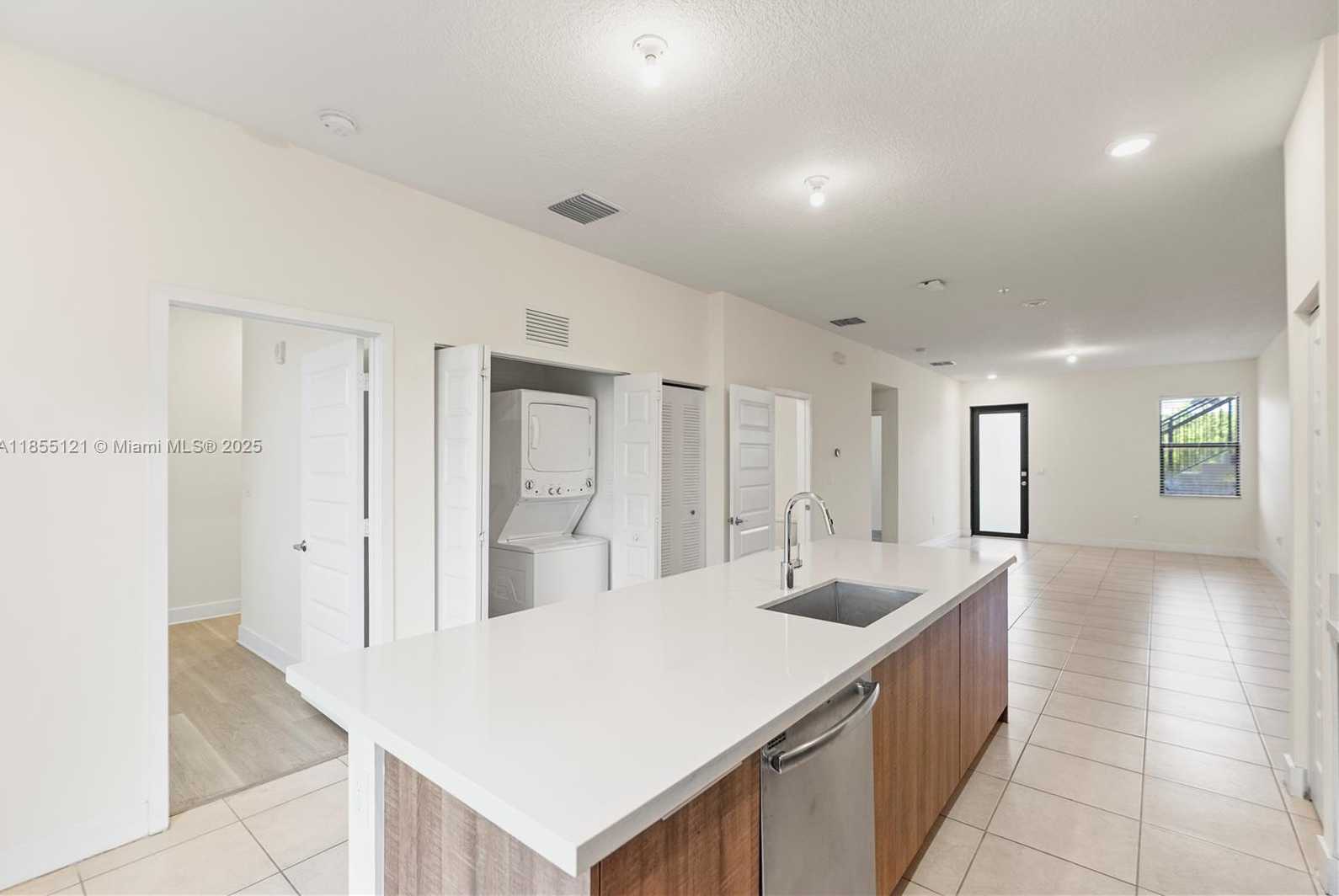 Small Image of 7831 NORTH WEST 104TH AVE #22, Doral Number 21