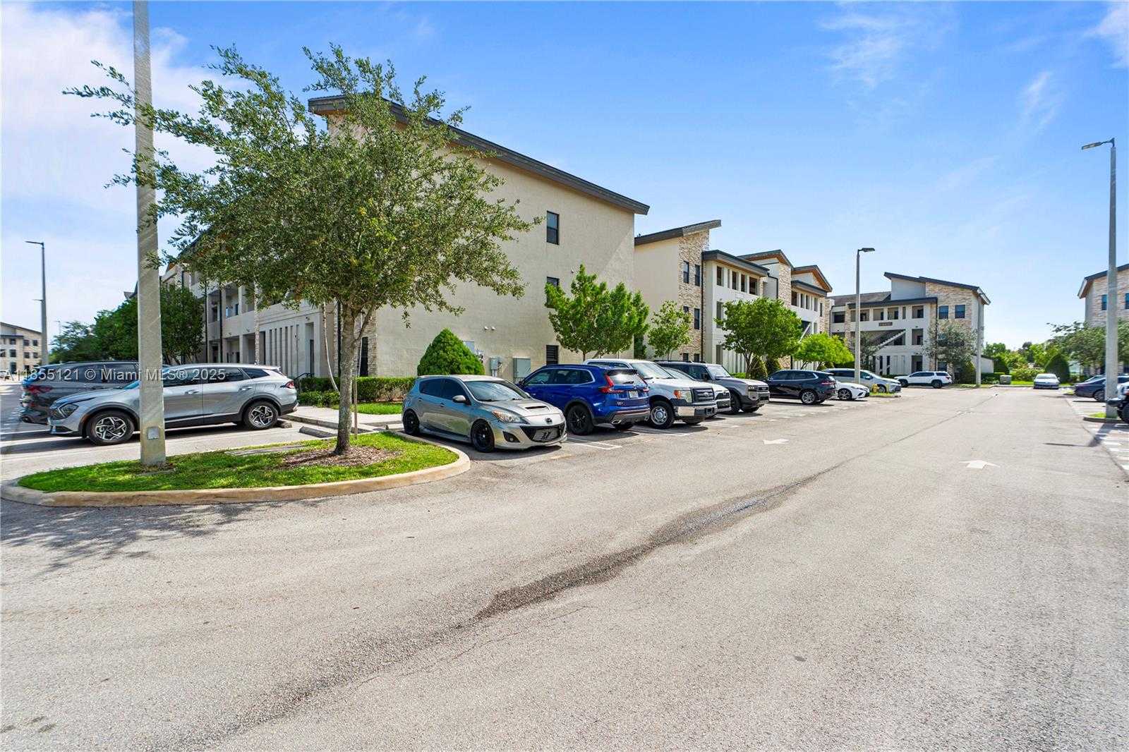 Small Image of 7831 NORTH WEST 104TH AVE #22, Doral Number 45