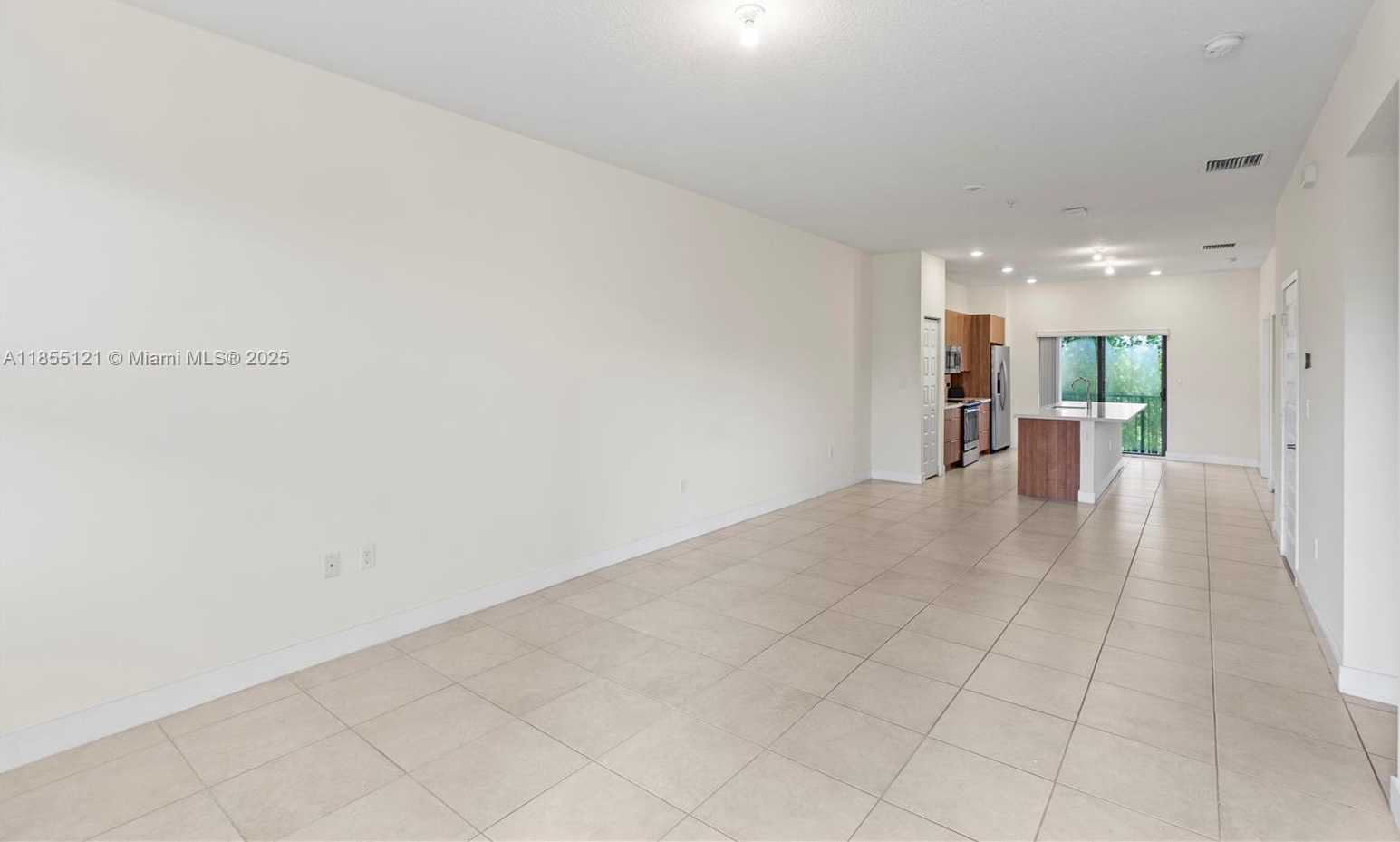 Small Image of 7831 NORTH WEST 104TH AVE #22, Doral Number 9