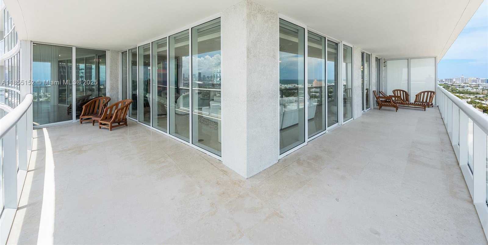 Small Image of 450 ALTON RD #1907, Miami Beach Number 19