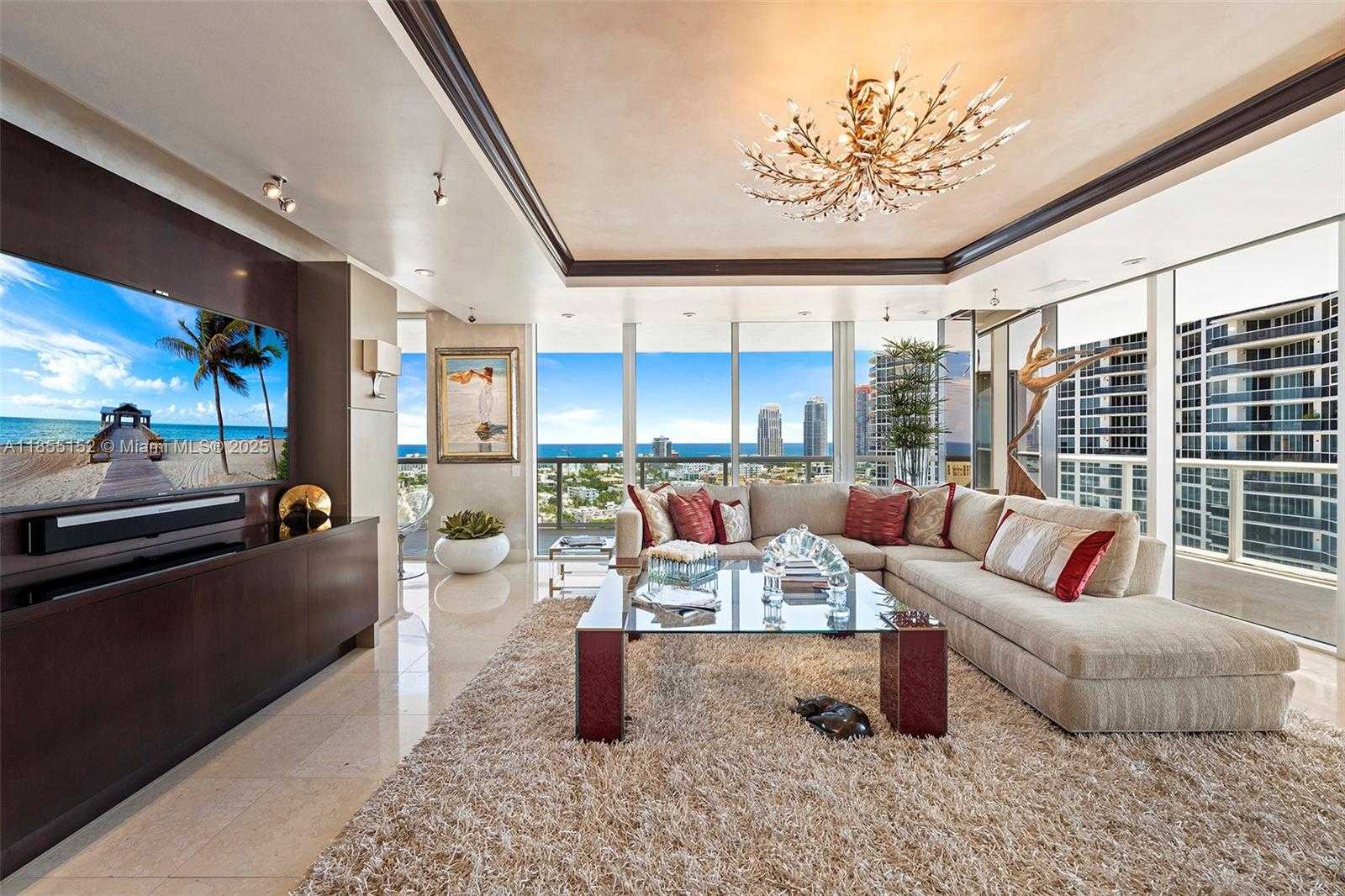 Small Image of 450 ALTON RD #1907, Miami Beach Number 6