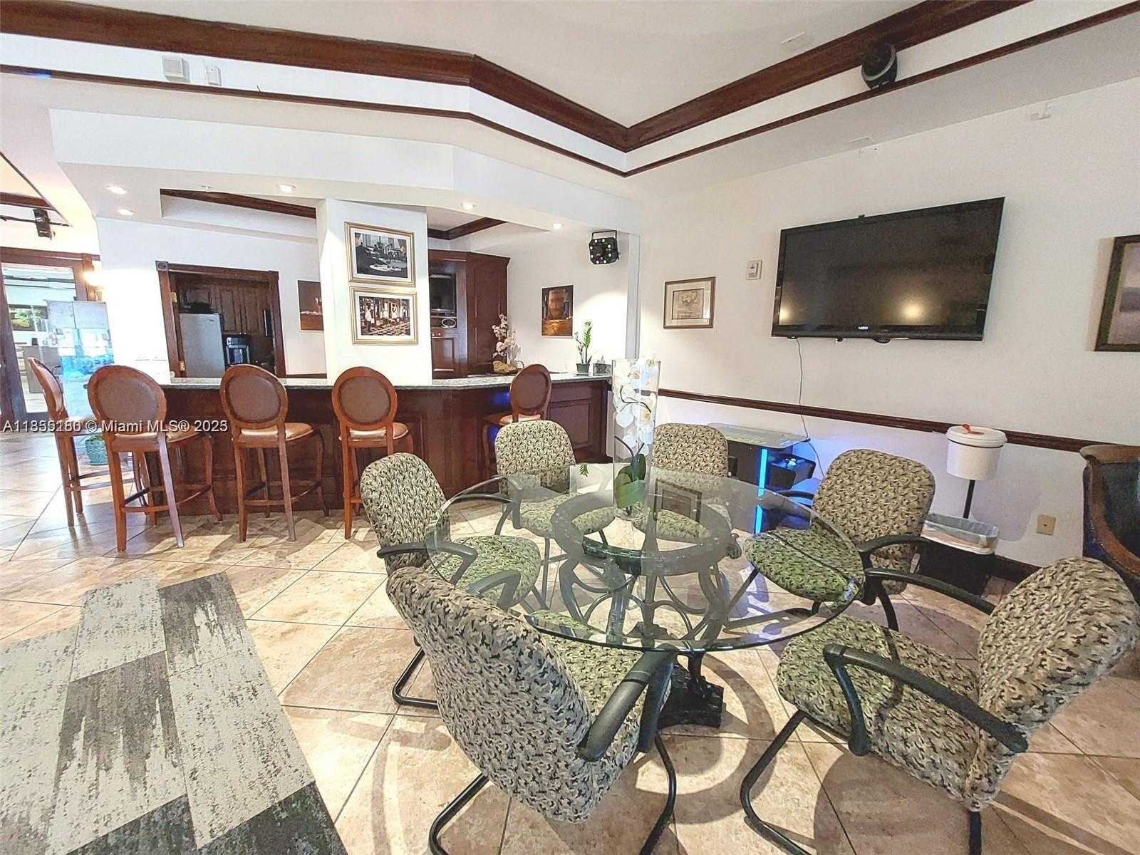 Small Image of 5077 NORTH WEST 7TH ST #1111, Miami Number 25