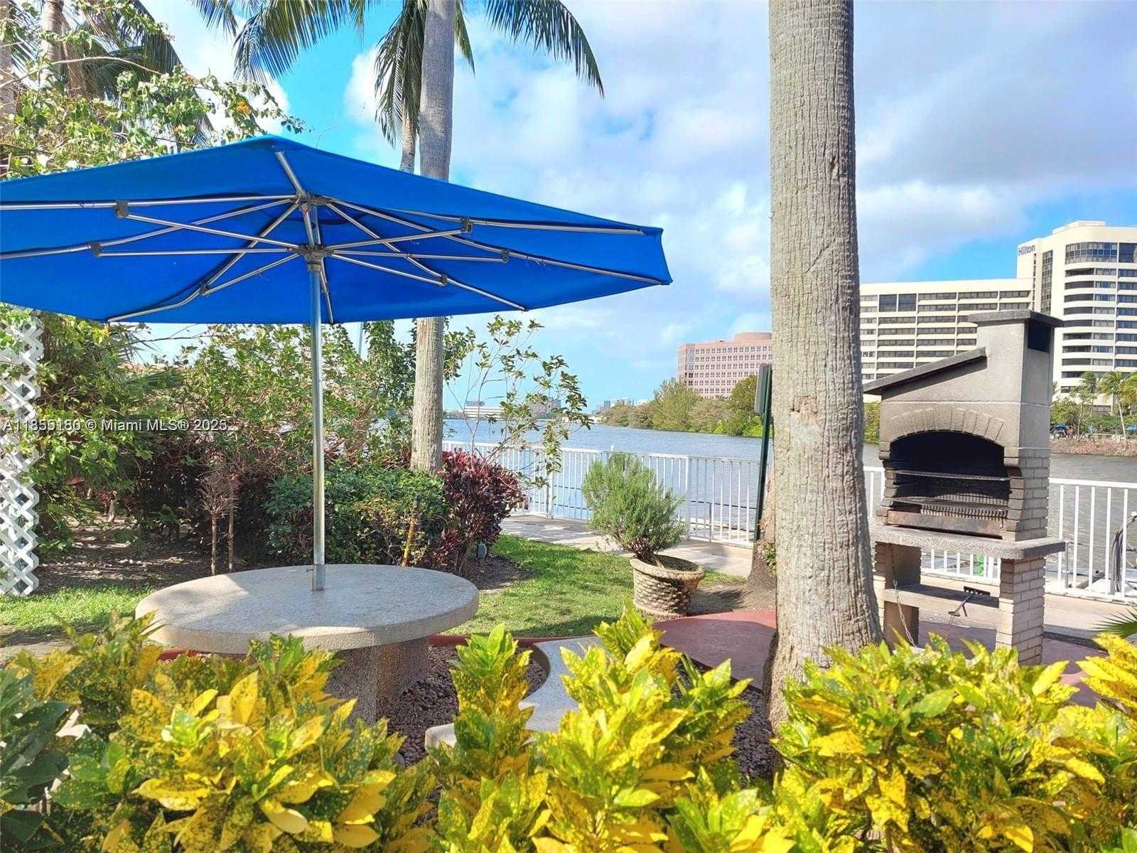 Small Image of 5077 NORTH WEST 7TH ST #1111, Miami Number 32