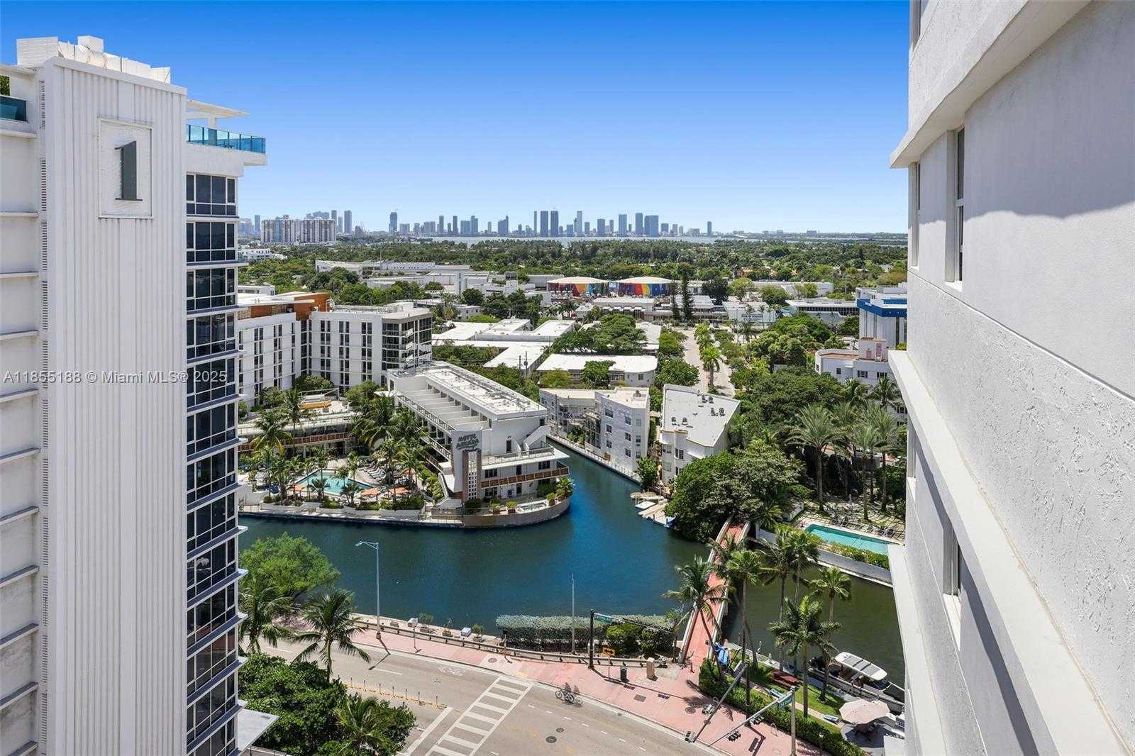 Small Image of 2401 COLLINS AVE #1807, Miami Beach Number 10