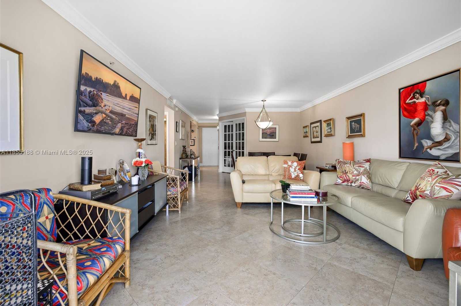 Small Image of 2401 COLLINS AVE #1807, Miami Beach Number 12