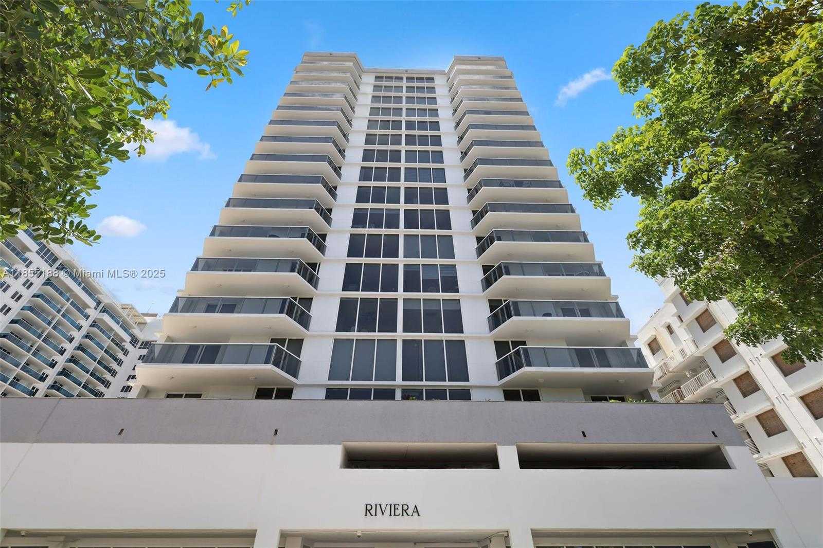 Small Image of 2401 COLLINS AVE #1807, Miami Beach Number 28