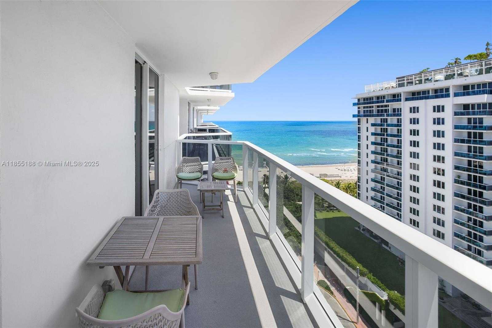Small Image of 2401 COLLINS AVE #1807, Miami Beach Number 6