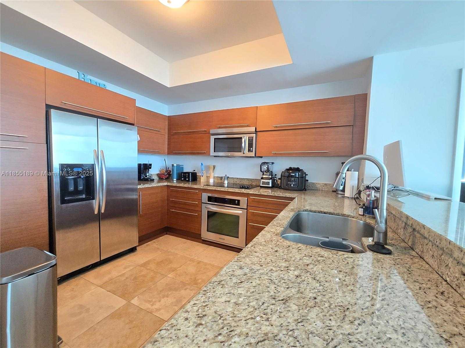 Small Image of 2641 NORTH FLAMINGO RD #2601N, Sunrise Number 4