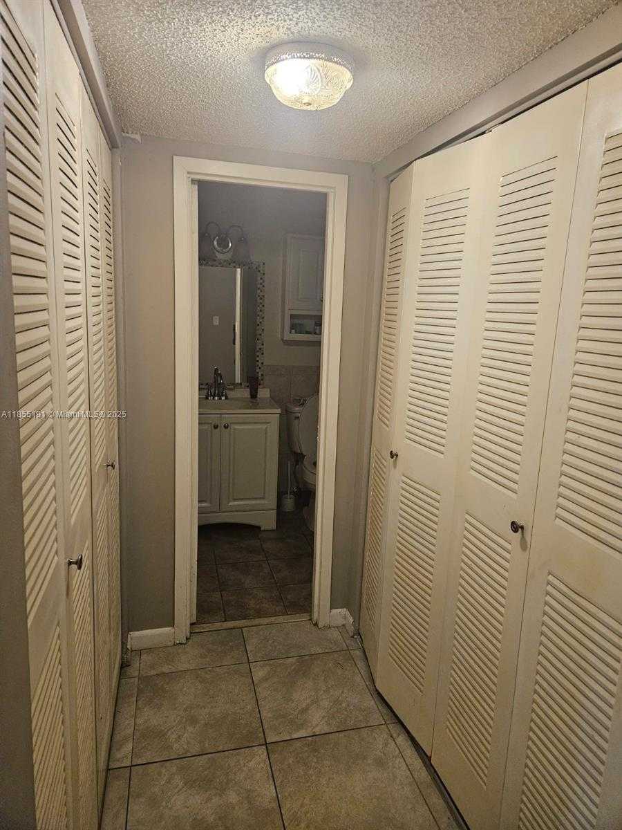 Small Image of 8311 SANDS POINT BLVD #R105, Tamarac Number 25