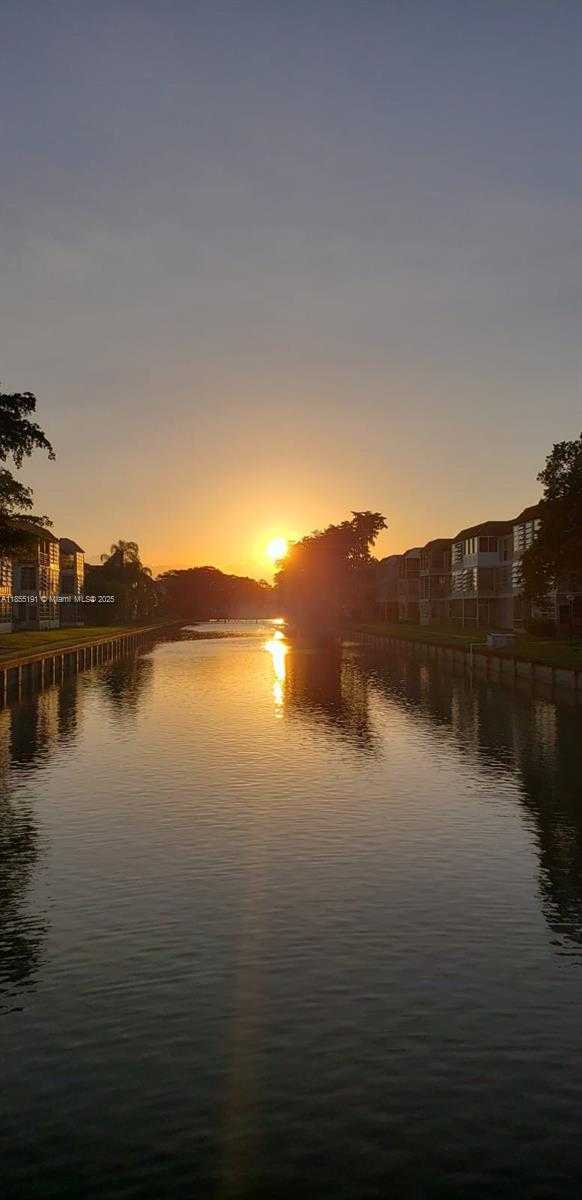 Small Image of 8311 SANDS POINT BLVD #R105, Tamarac Number 26