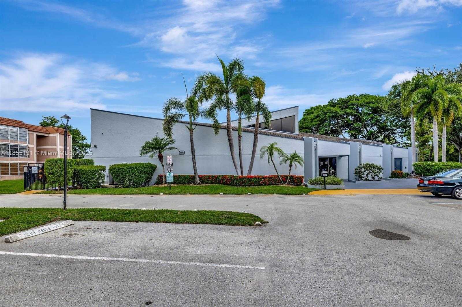 Small Image of 8311 SANDS POINT BLVD #R105, Tamarac Number 5