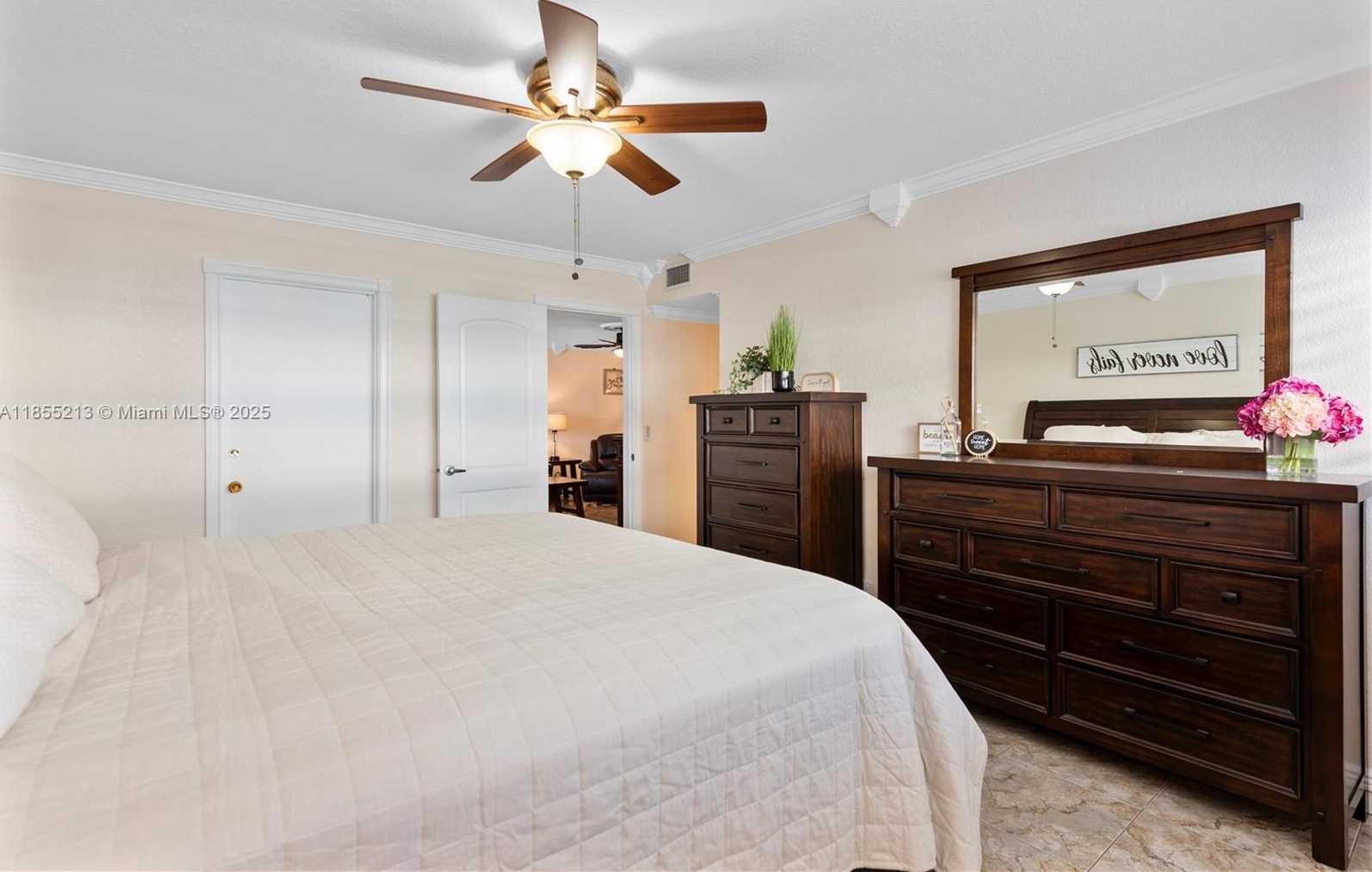 Small Image of 329 SOUTH EAST 3RD ST #105T, Hallandale Beach Number 12