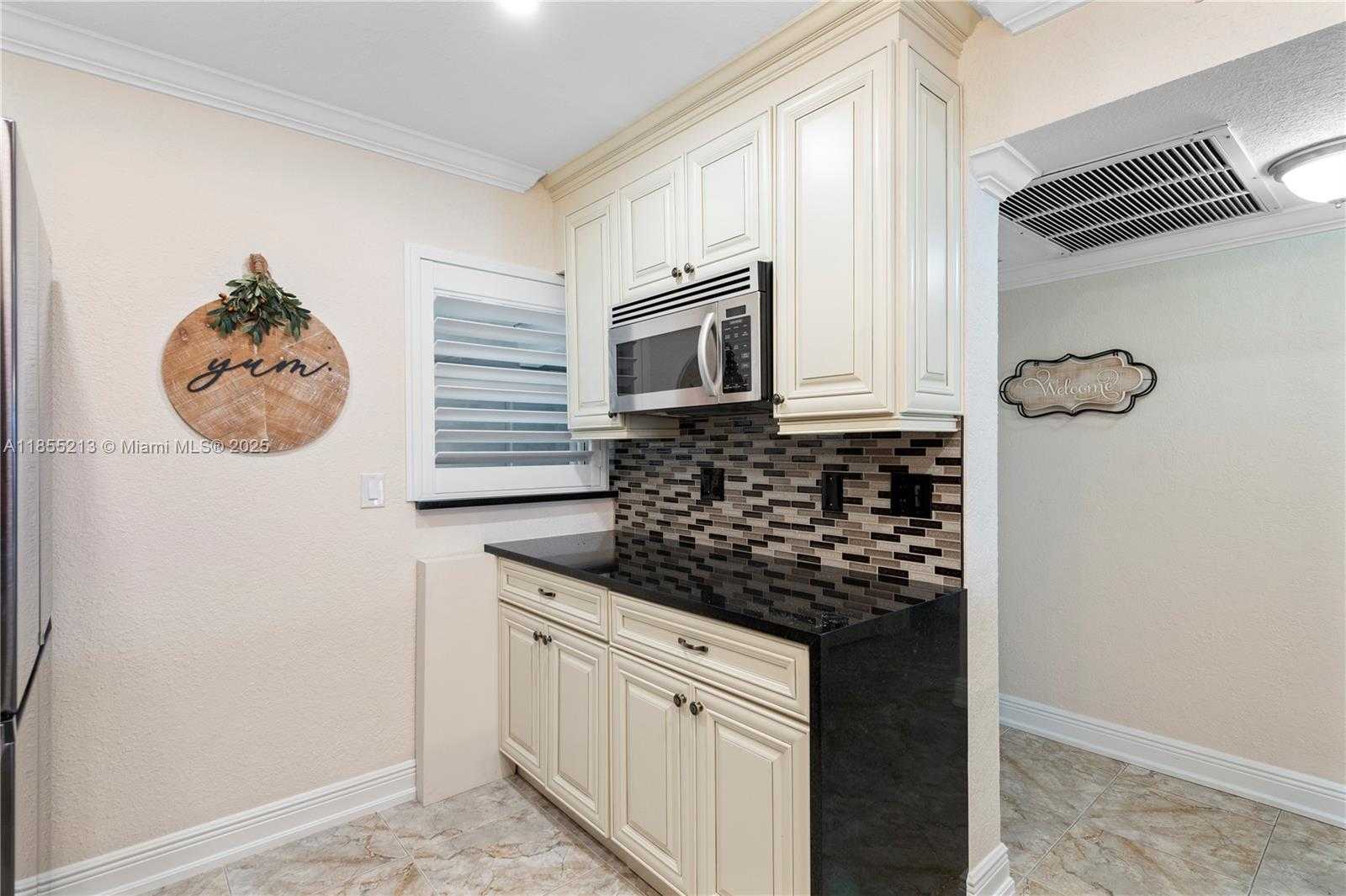 Small Image of 329 SOUTH EAST 3RD ST #105T, Hallandale Beach Number 9