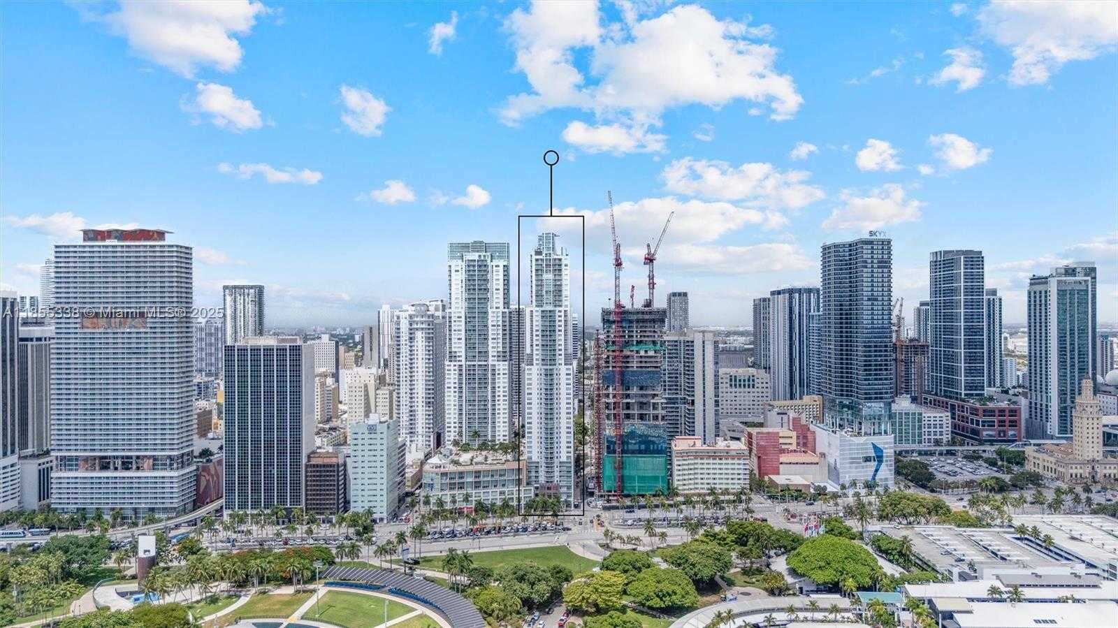 Small Image of 244 BISCAYNE BLVD #1803, Miami Number 33