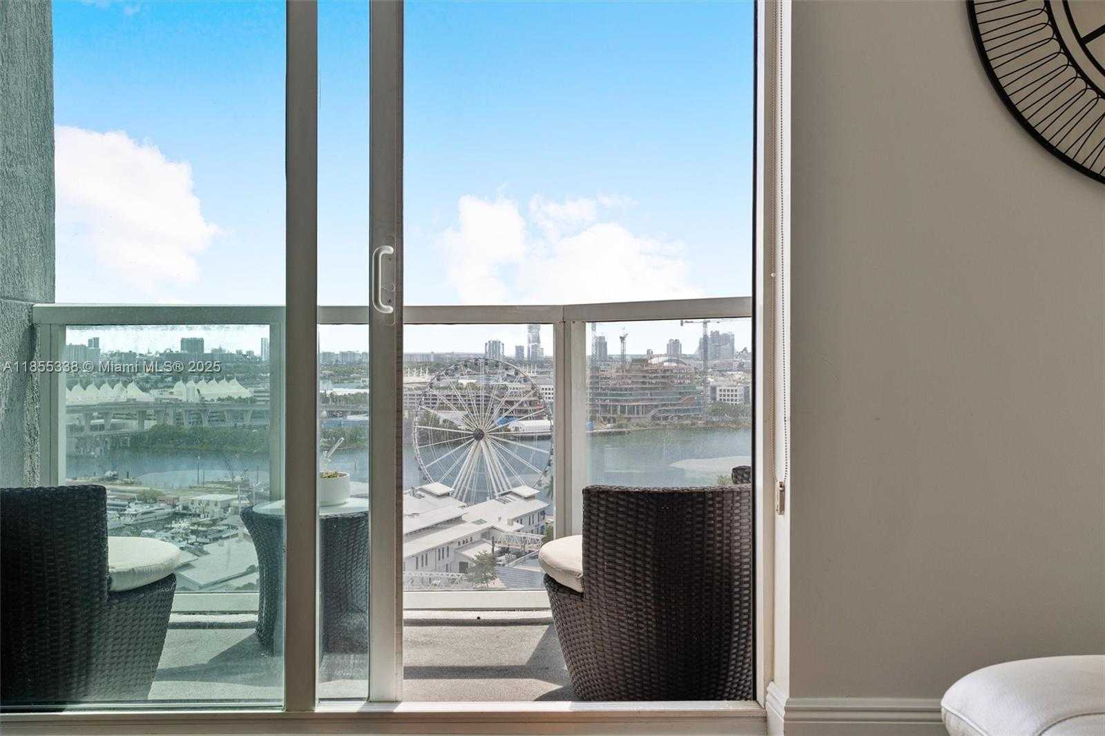 Small Image of 244 BISCAYNE BLVD #1803, Miami Number 9