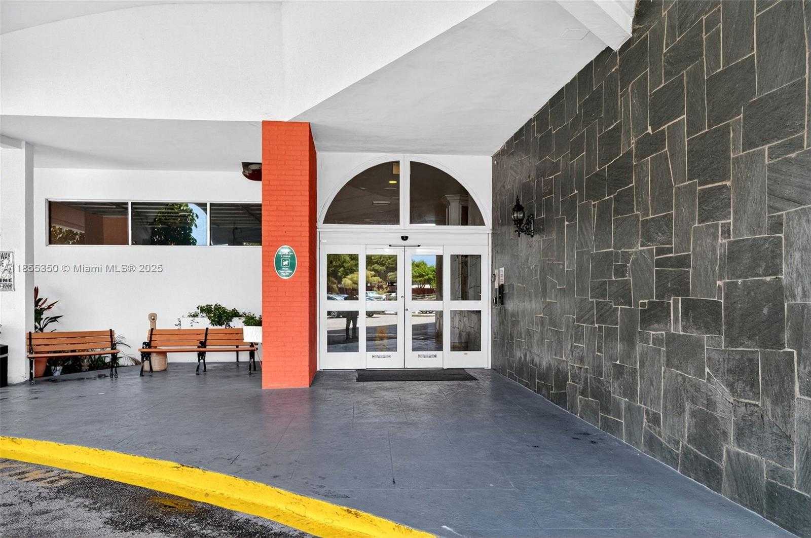 Small Image of 1351 NORTH EAST MIAMI GARDENS DR #1712E, Miami Number 32