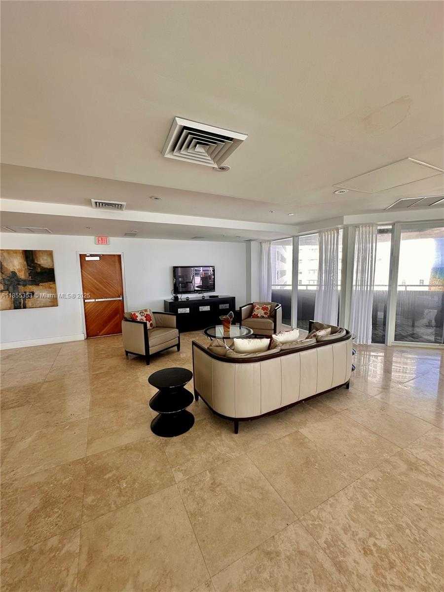 Small Image of 6301 COLLINS AVE #806, Miami Beach Number 21